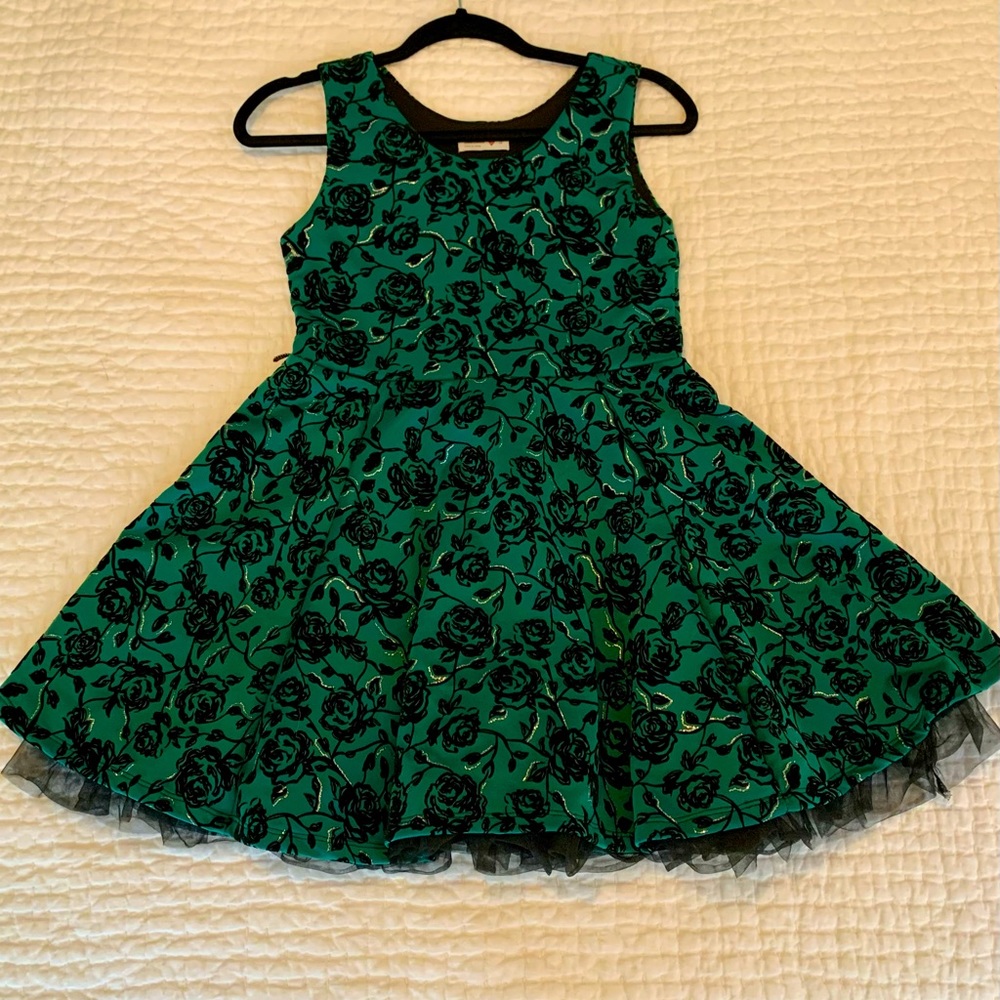 Beautees Green & Black Floral Print Girls Dress